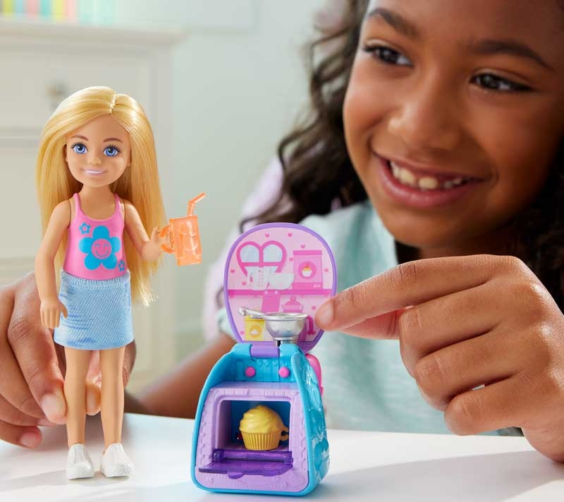 BARBIE CHELSEA BACKPACK PLAYSET AND DOLL
