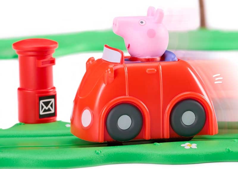 PEPPA PIG WHIZZ AROUND PEPPAS LITTLE RED CAR SET