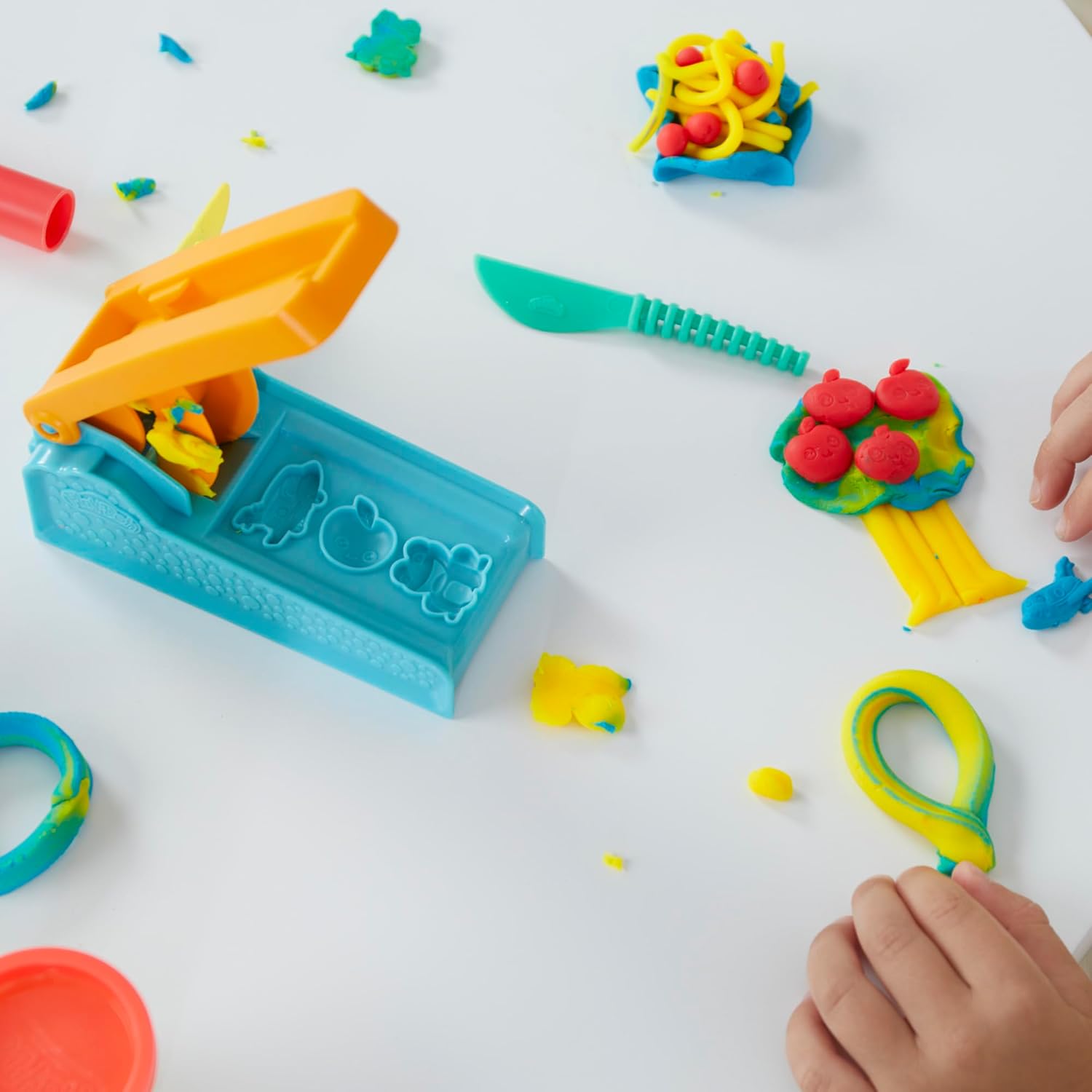 Play-Doh Fun Factory Starter Set for Children's Arts and Crafts
