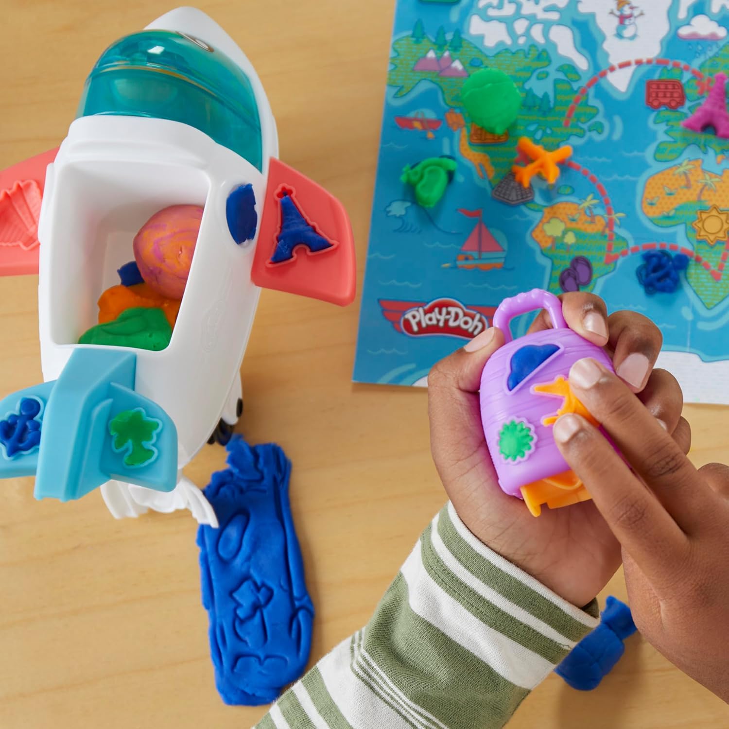 PLAY-DOH AIRPLANE EXPLORER STARTER SET
