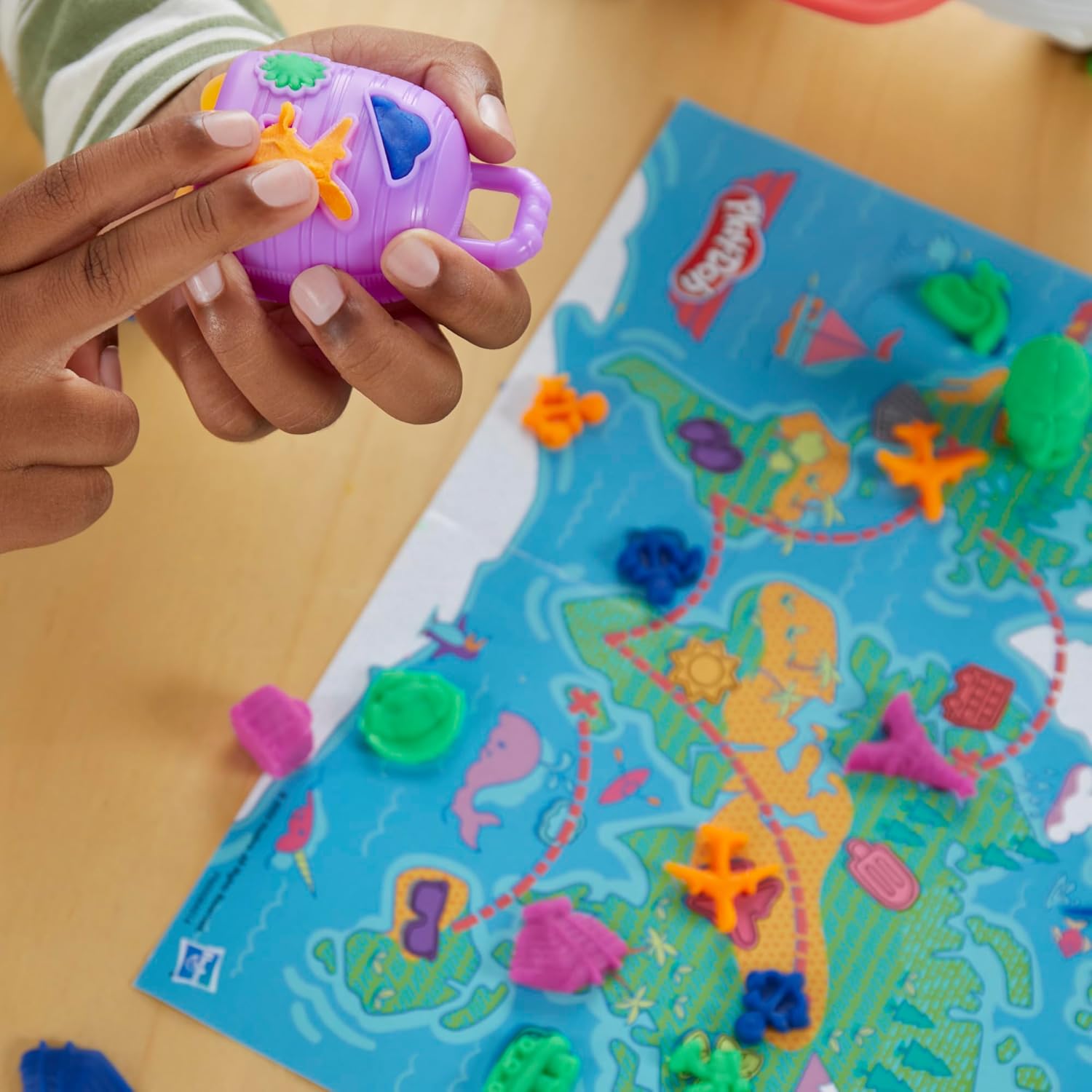 PLAY-DOH AIRPLANE EXPLORER STARTER SET