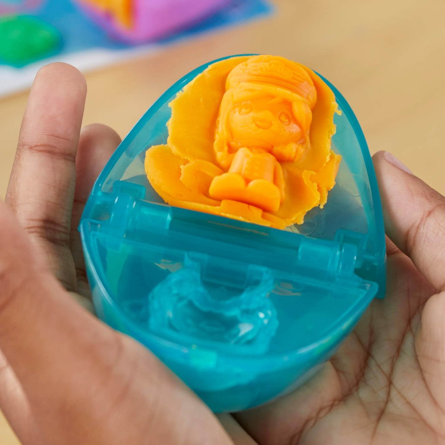 PLAY-DOH AIRPLANE EXPLORER STARTER SET
