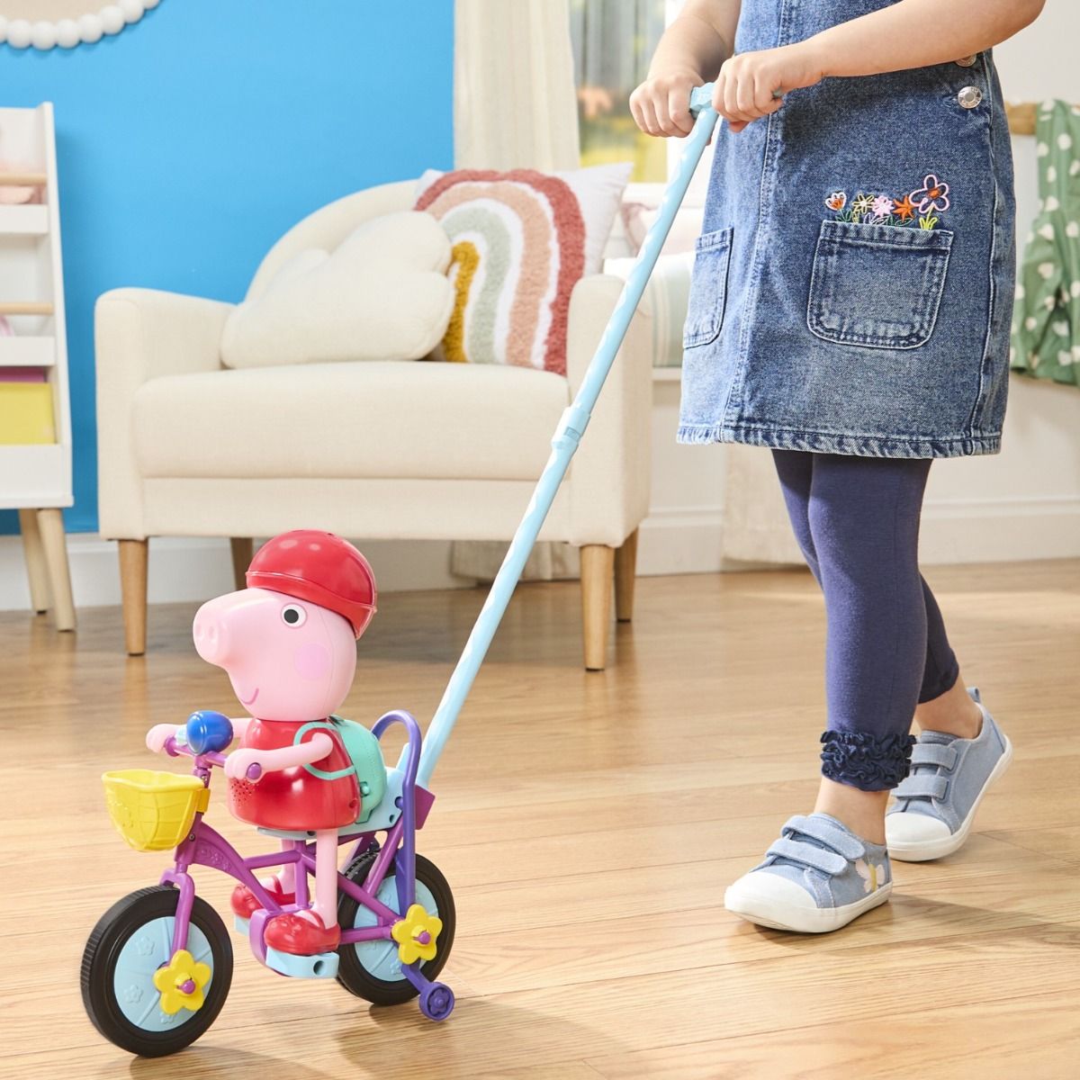 Peppa Pig Ready, Pedal, Go Peppa – Interactive Bike-Riding Figure