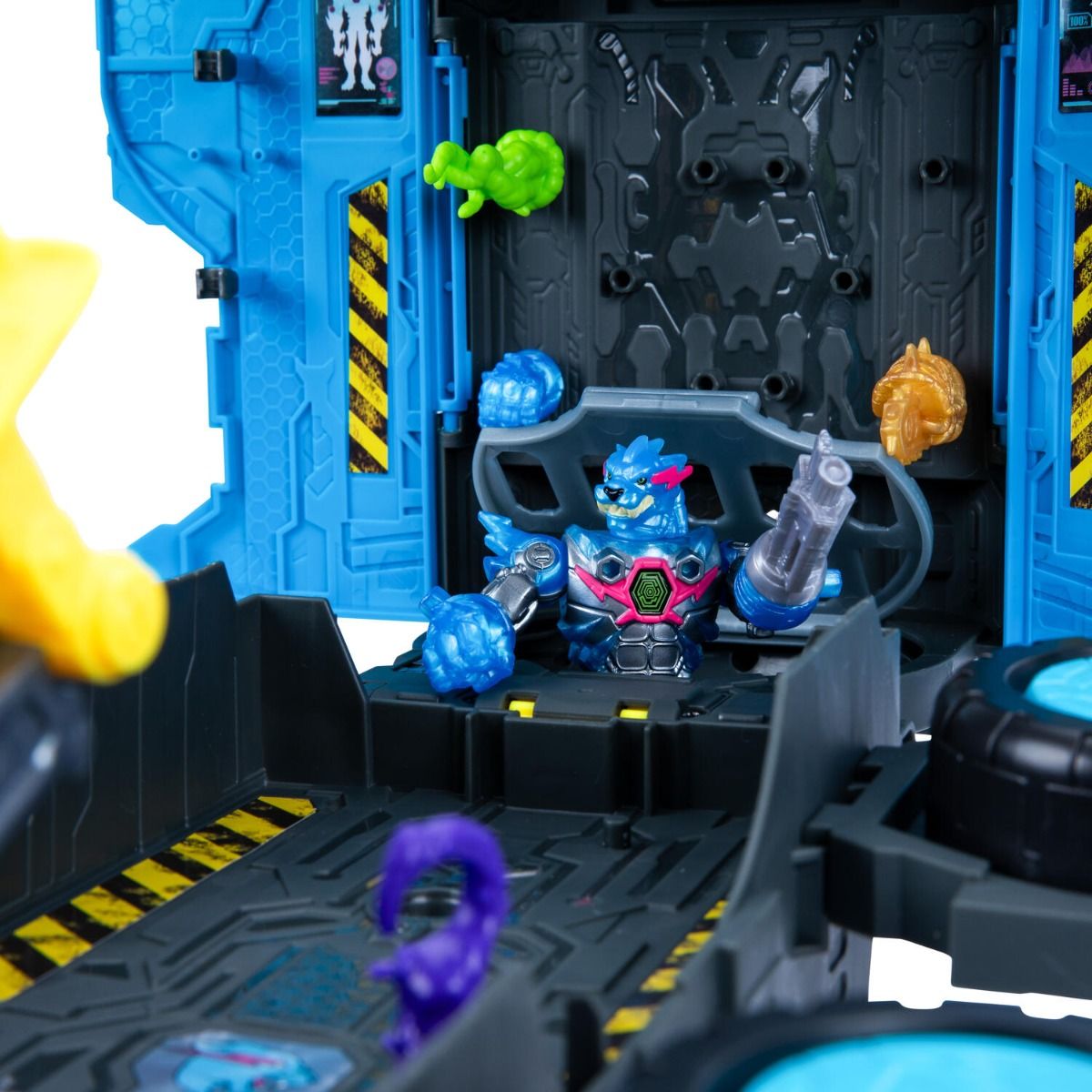 Mr Beast Lab Hybrids Mega-Tech Mobile Battle Truck – Transforming Battle Station